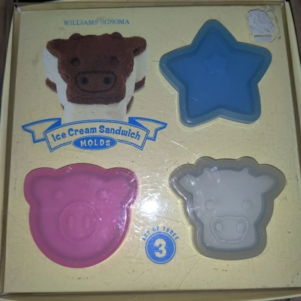 Williams-Sonoma 3 Pc Set (Cow- Star - Pig) Ice Cream Sandwich Freezer Molds